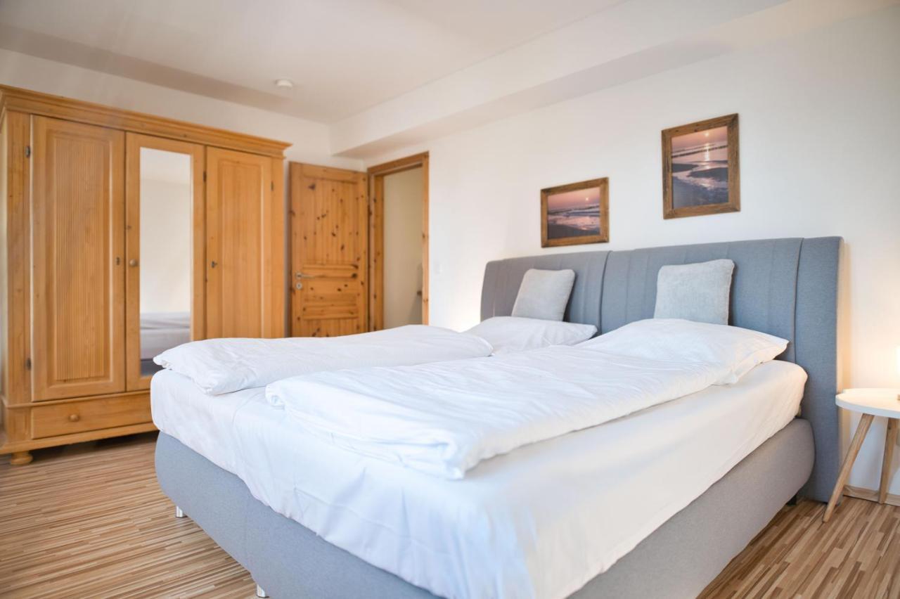 Zum Goldenen Anker Aparthotel ชตราลซุนด์ ภายนอก รูปภาพ